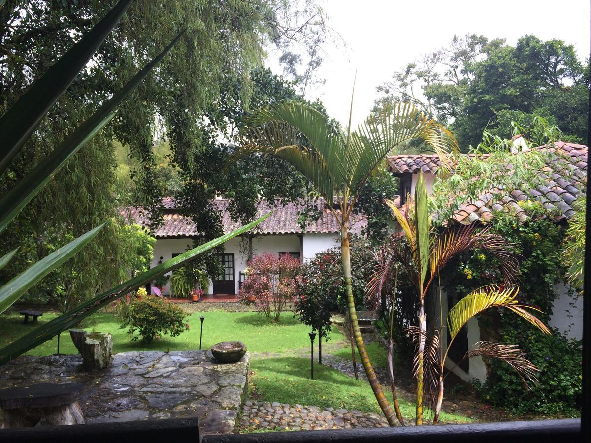 Hotel Hacienda Baza Tibana Exterior foto